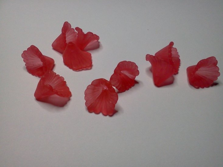 Red Flower Beads* - Click Image to Close