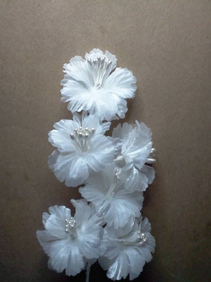 Cream fabric Flowers* - Click Image to Close