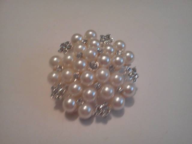 Pearl Brooch* - Click Image to Close