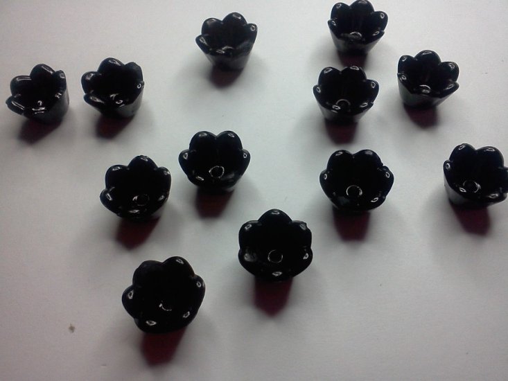 Black Flower Beads* - Click Image to Close