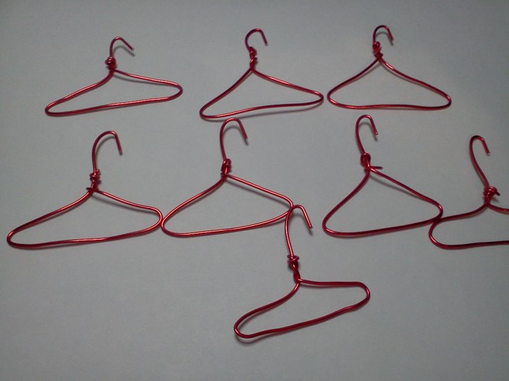Small Red Hangers - Click Image to Close