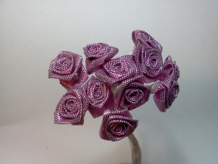 Metallic fabric Roses - Click Image to Close
