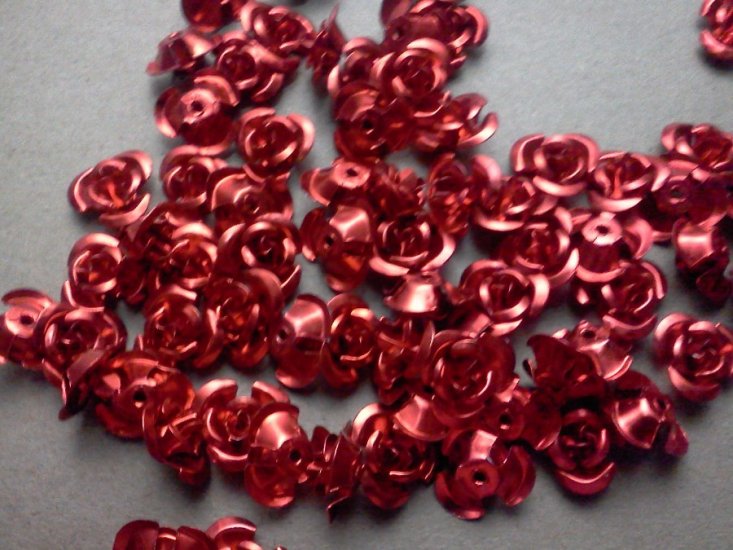 Red Aluminum Beads* - Click Image to Close