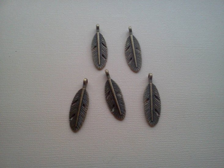 Bronze Feather Charms* - Click Image to Close