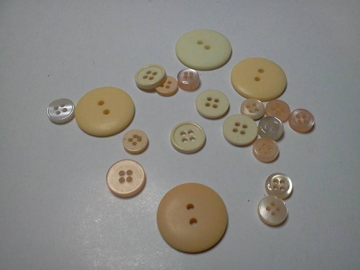 Cream/White Buttons - Click Image to Close