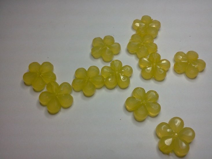 Yellow Flower Beads* - Click Image to Close