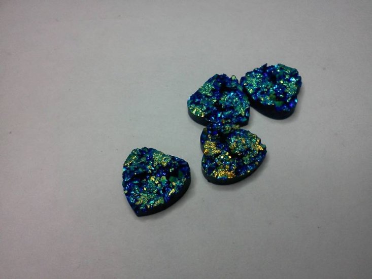 Flatback Resin Hearts* - Click Image to Close