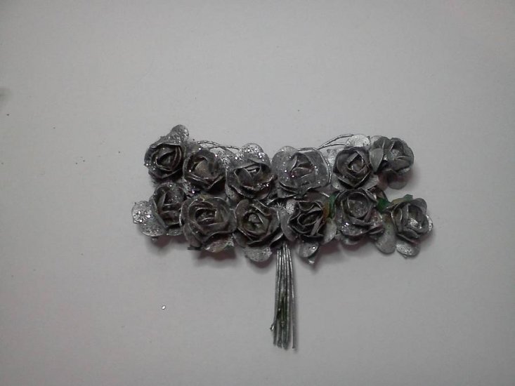Silver Roses* - Click Image to Close