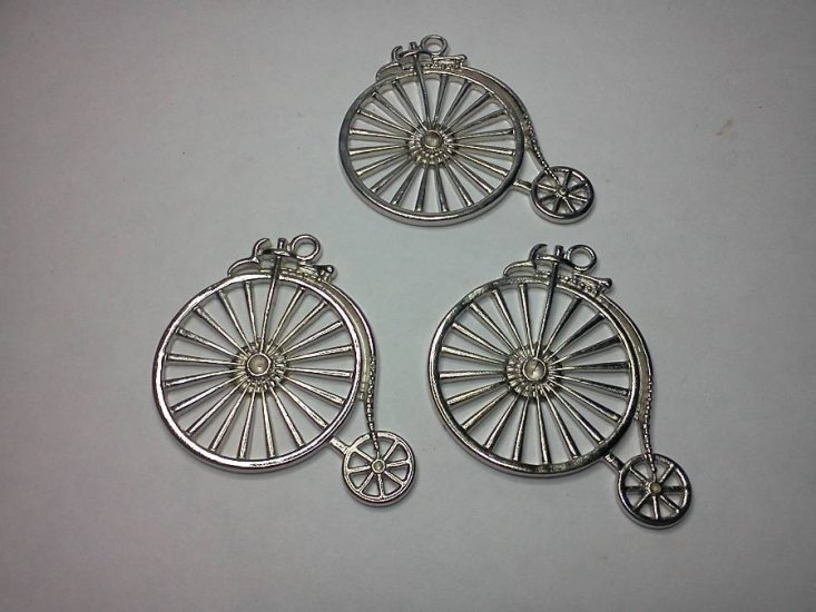 Silver Bicycle Charms* - Click Image to Close