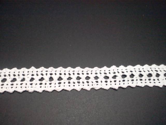 White Crochet Trim* - Click Image to Close