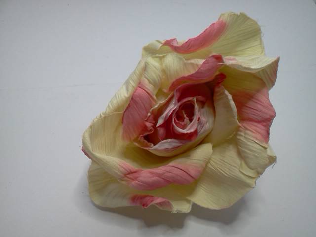 2 Fabric Roses with Brooch* - Click Image to Close