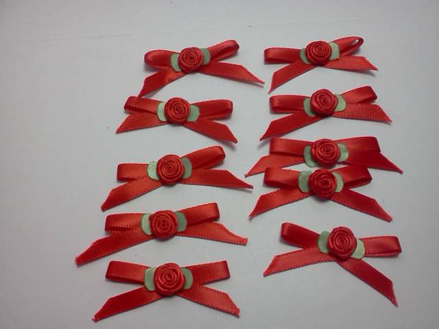 10 Red Bows* - Click Image to Close