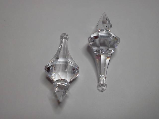 Clear Acrylic Teardrops* - Click Image to Close