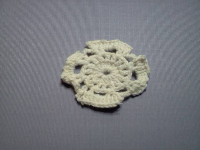 Ecru Crochet Doilies* - Click Image to Close