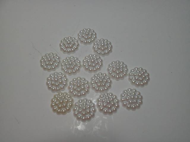 White Plastic Pearls* - Click Image to Close