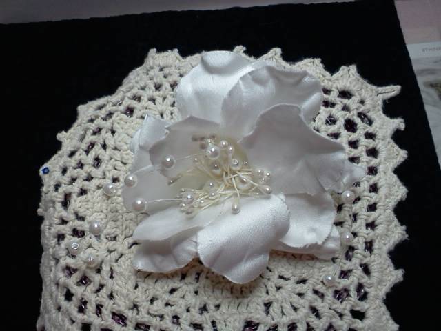 White Fabric Flowers* - Click Image to Close