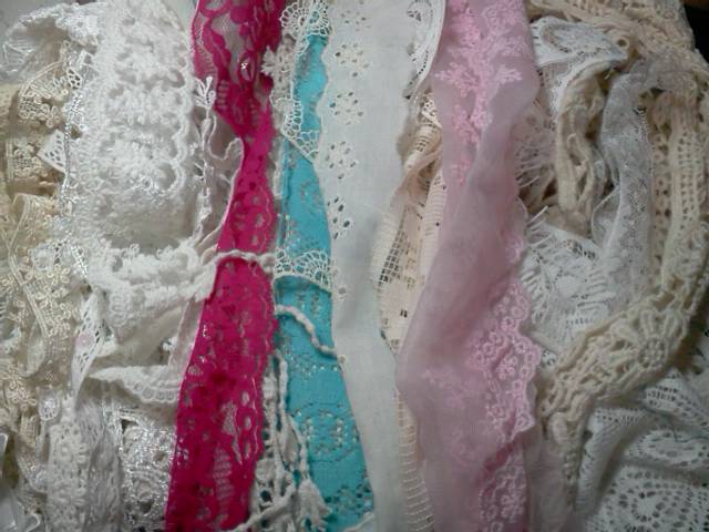 20 Yards of Lace and Trim* - Click Image to Close